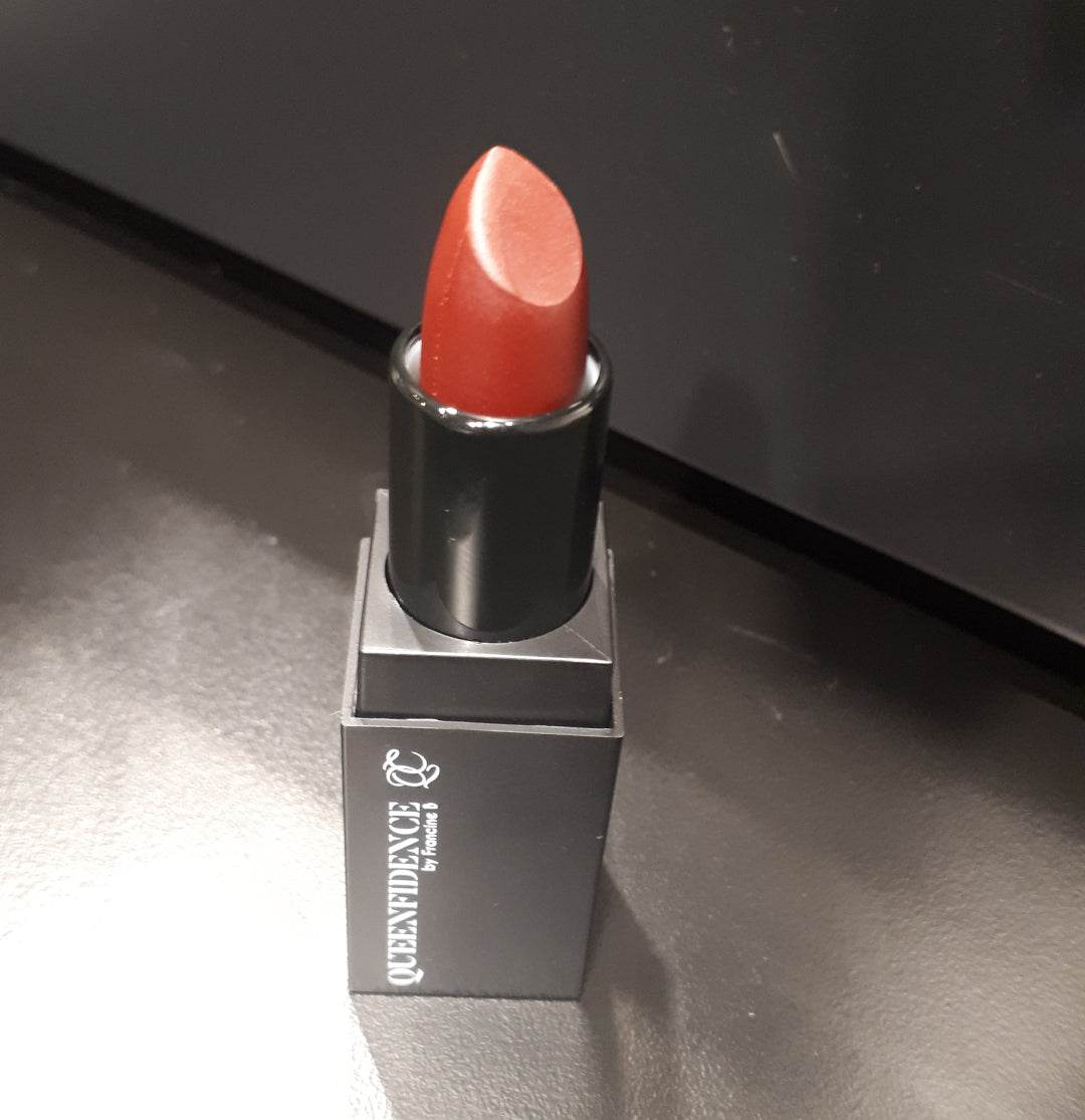 Queenfidence - Semi Matte Lipstick