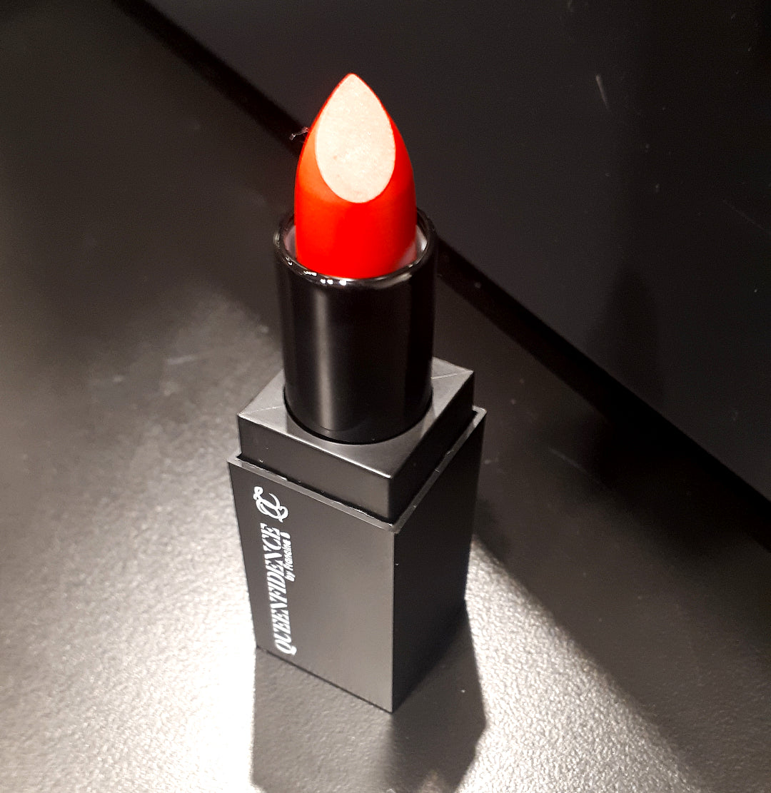 Queenfidence - Semi Matte Lipstick