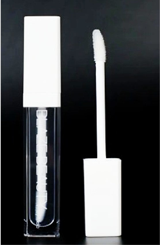 Lip gloss (blaze beauty)