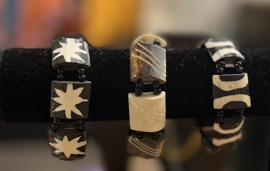 UEL BONE BEADED BRACELET